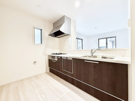 �L�b�`���@���������y���݂ƐH�ׂ�K����͂���L�b�`��