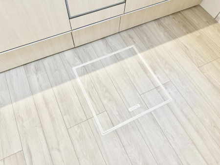 ���̑����ρ@�ݔ����B�ꂽ���[�X�y�[�X�ŉƑS�̂��X�b�L��