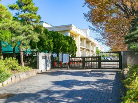 ӊ@wZ 1070m ˎs]zwZ