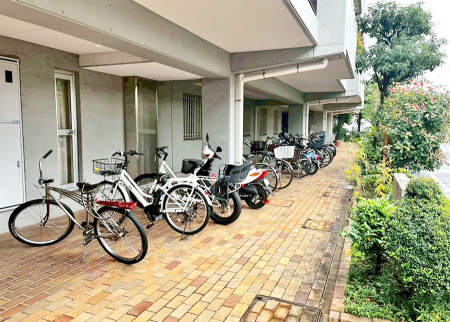 ̑@OρƐꂽ֏ŁA]Ԃ̕ۊǂSł