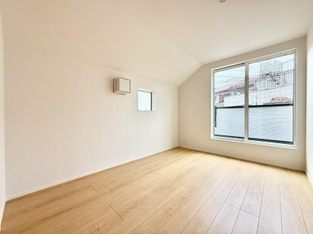 �Q���@���������̔z�u��ʋC���̗ǂ��݌v�ŕ����̋�C�������炸�A��ɐV�N�ȋ�C������܂�