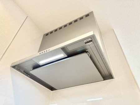 ���̑����ρ@�ݔ����������̏��C����������C��ɗU������A�����I�ɔr�����ł��܂��B