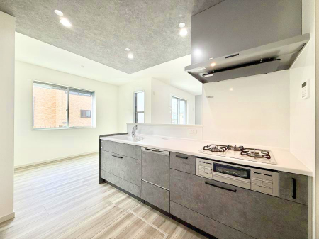 �L�b�`���@�������L���C�ɕЕt���A�g���₷���L�b�`��