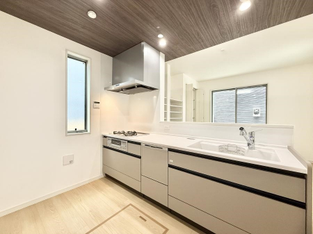 �L�b�`���@���������y���݂ƐH�ׂ�K����͂���L�b�`��