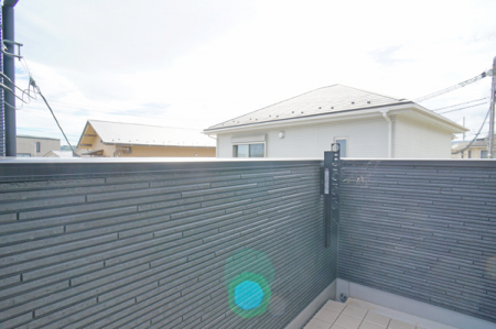 �o���R�j�[�@������ �G�߂̈ڂ낢����������J���I�ȋ�Ԃł�