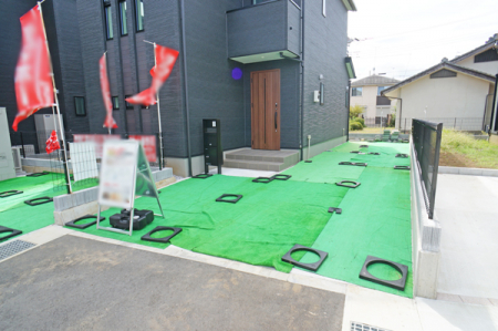 �@�O�ρ��J�[�X�y�[�X�L