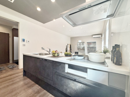 �L�b�`���@�������L���C�ɕЕt���A�g���₷���L�b�`��