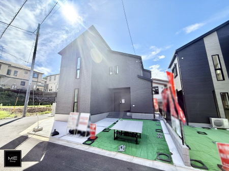 �@�O�ρ��J�[�X�y�[�X�L