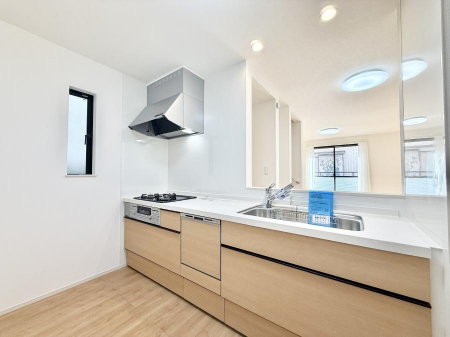 �L�b�`���@�������L���C�ɕЕt���A�g���₷���L�b�`��