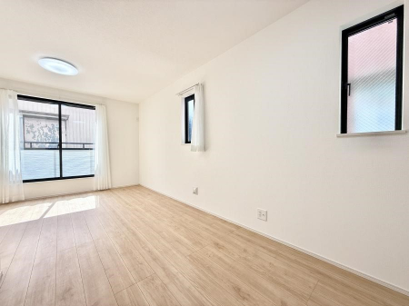 ���r���O�@�������V���v���������ґ�A��؂Ȑl�Ɖ߂����S���قǂ�����