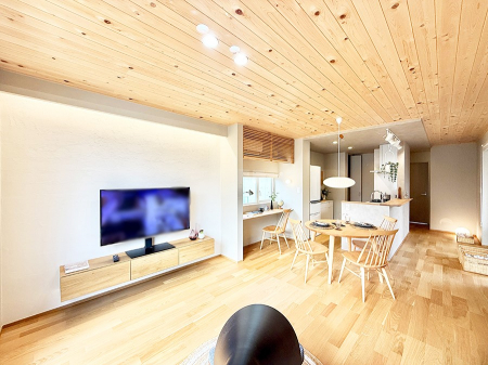 ���r���O�@���������ƕ���������A�����b�N�X�ł�����