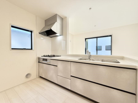 �L�b�`���@�������V���v���ŋ@�\�I�A�����g���₷���L�b�`��