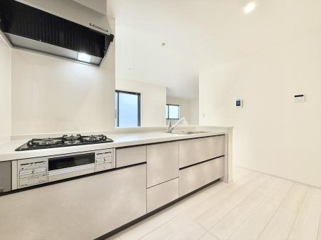 �L�b�`���@�������Ƒ����J��[�߂�A������̂���L�b�`��