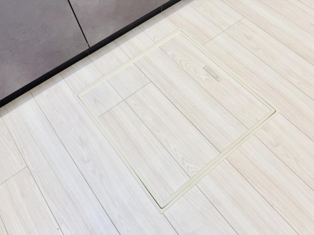 ���̑����ρ@�ݔ����B�ꂽ���[�X�y�[�X�ŉƑS�̂��X�b�L��