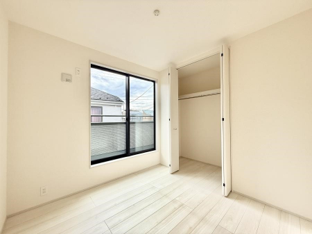 �Q���@���������̔z�u��ʋC���̗ǂ��݌v�ŕ����̋�C�������炸�A��ɐV�N�ȋ�C������܂�