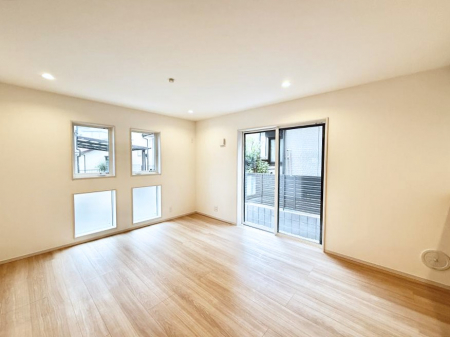 ���r���O�@����