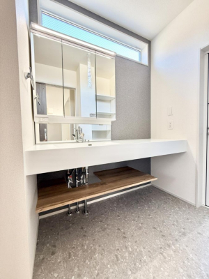 ���ʑ�E���ʏ��@�������Ƒ��݂�Ȃ��g���₷���z�u�ł�