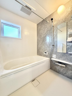 �����@�������������A������芰����o�X���[��