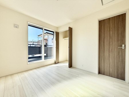 �Q���@�������Ƌ�����܂��z�u����΍L�X�Ƃ�����Ԃ��g�������₷���A�����b�N�X�������Ԃ��߂����܂�