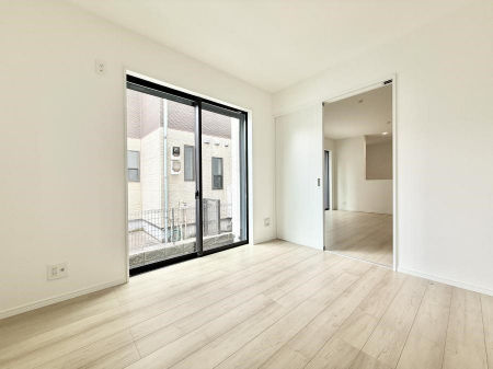 ���r���O�@���������났�ƏΊ炪�W�܂�A�S���܂郊�r���O