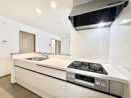 �L�b�`���@�������Ƒ����J��[�߂�A������̂���L�b�`��