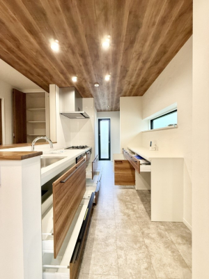 �L�b�`���@�����������������Ɗy�����Ȃ�A���K�ȃL�b�`�����