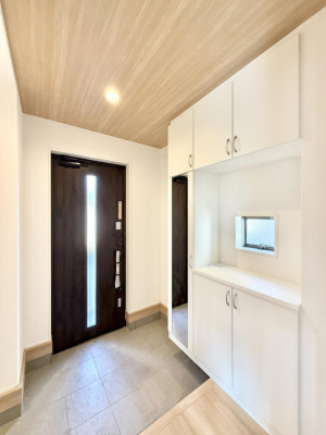 ���ց@���������ւ͂��Ƃ̊�I�������Ȍ��ւł��q�l�����}���I