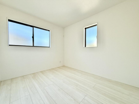 �Q���@�������Ƌ�����܂��z�u����΍L�X�Ƃ�����Ԃ��g�������₷���A�����b�N�X�������Ԃ��߂����܂�