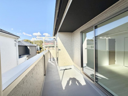 �o���R�j�[�@������ ���R��g�߂Ɋ�����A�J���I�ȃo���R�j�[