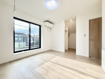 �Q���@���������̔z�u��ʋC���̗ǂ��݌v�ŕ����̋�C�������炸�A��ɐV�N�ȋ�C������܂�