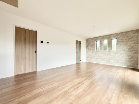 ���r���O�@���������R�Ɖ�b�����܂��A�S�n�悢�ЂƂƂ�