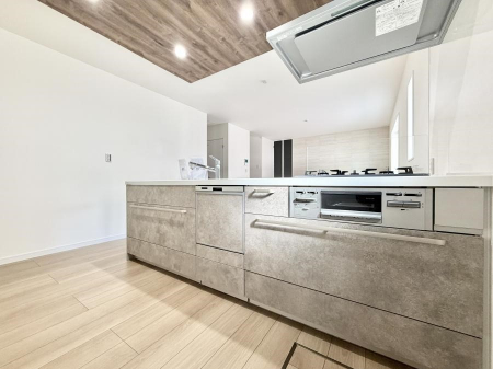 �L�b�`���@�������V���v���Ŕ������S�n�悢���Ԃ𐶂ރL�b�`�����