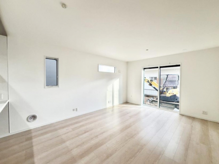 ���r���O�@���������R�Ɖ�b�����܂��A�S�n�悢�ЂƂƂ�