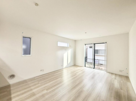 ���r���O�@�������S���������ꏊ�A�������߂����郊�r���O