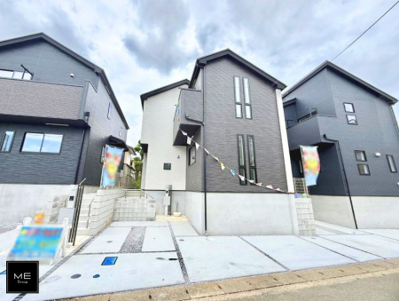 nOώʐ^@OρV炵n܂ꏊŁAƑJ[߂