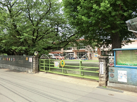 ӊ@ctEۈ牀 800m ̎qct