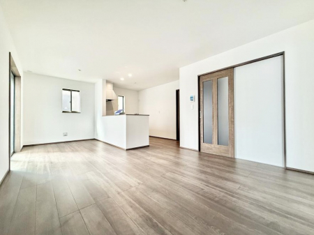 ���r���O�@���������R�Ɖ�b�����܂��A�S�n�悢�ЂƂƂ�