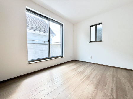 ���r���O�@���������났�ƏΊ炪�W�܂�A�S���܂郊�r���O