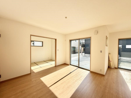 ���r���O�@�������V���v���������ґ�A��؂Ȑl�Ɖ߂����S���قǂ�����