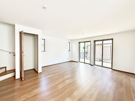 ���̑����ρ@�������Ƒ��̏Ί炪���ӂ��A���났�̋��