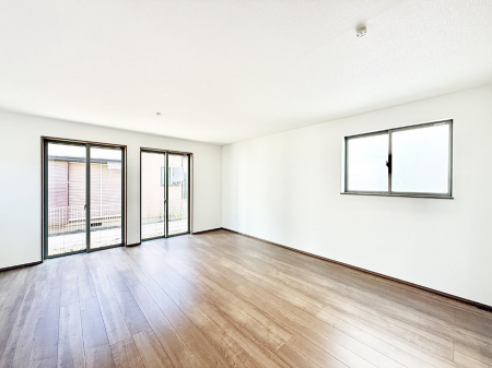 ���r���O�@�������Ƒ��̎��Ԃ��ʂ�A���K�Ŗ��������