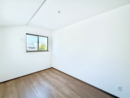 �Q���@���������̔z�u��ʋC���̗ǂ��݌v�ŕ����̋�C�������炸�A��ɐV�N�ȋ�C������܂�