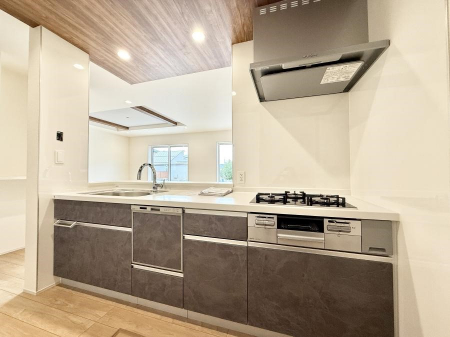 �L�b�`���@�������V���v���ŋ@�\�I�A�����g���₷���L�b�`��