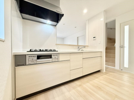 �L�b�`���@�������V���v���ŋ@�\�I�A�����g���₷���L�b�`��