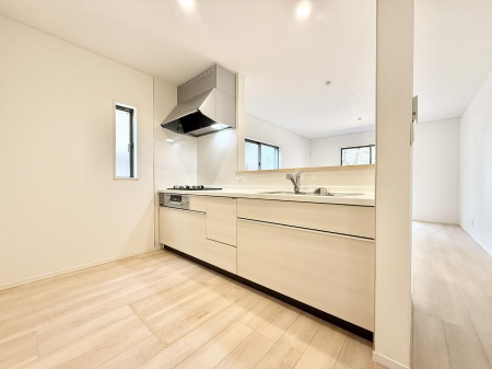 �L�b�`���@�������L���C�ɕЕt���A�g���₷���L�b�`��