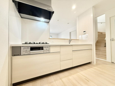 �L�b�`���@�������V���v���Ŕ������S�n�悢���Ԃ𐶂ރL�b�`�����