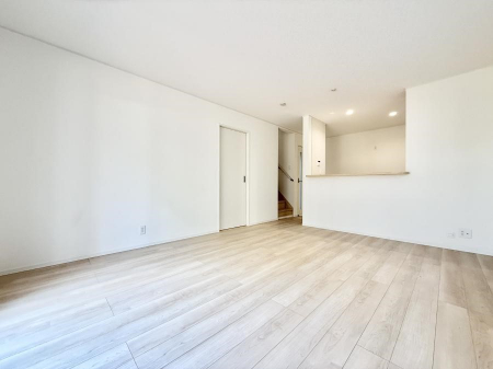 ���r���O�@�������Ƒ��̎��Ԃ��ʂ�A���K�Ŗ��������