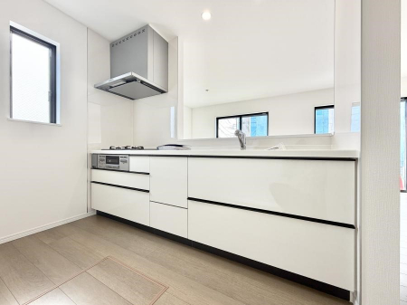 �L�b�`���@�������L���C�ɕЕt���A�g���₷���L�b�`��