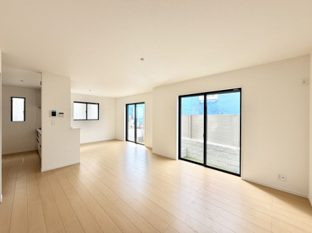 ���̑����ρ@�������Ƒ��̏Ί炪���ӂ��A���났�̋��