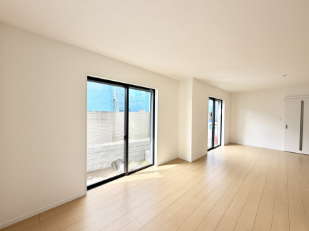 ���r���O�@�������Ƒ��̎��Ԃ��ʂ�A���K�Ŗ��������